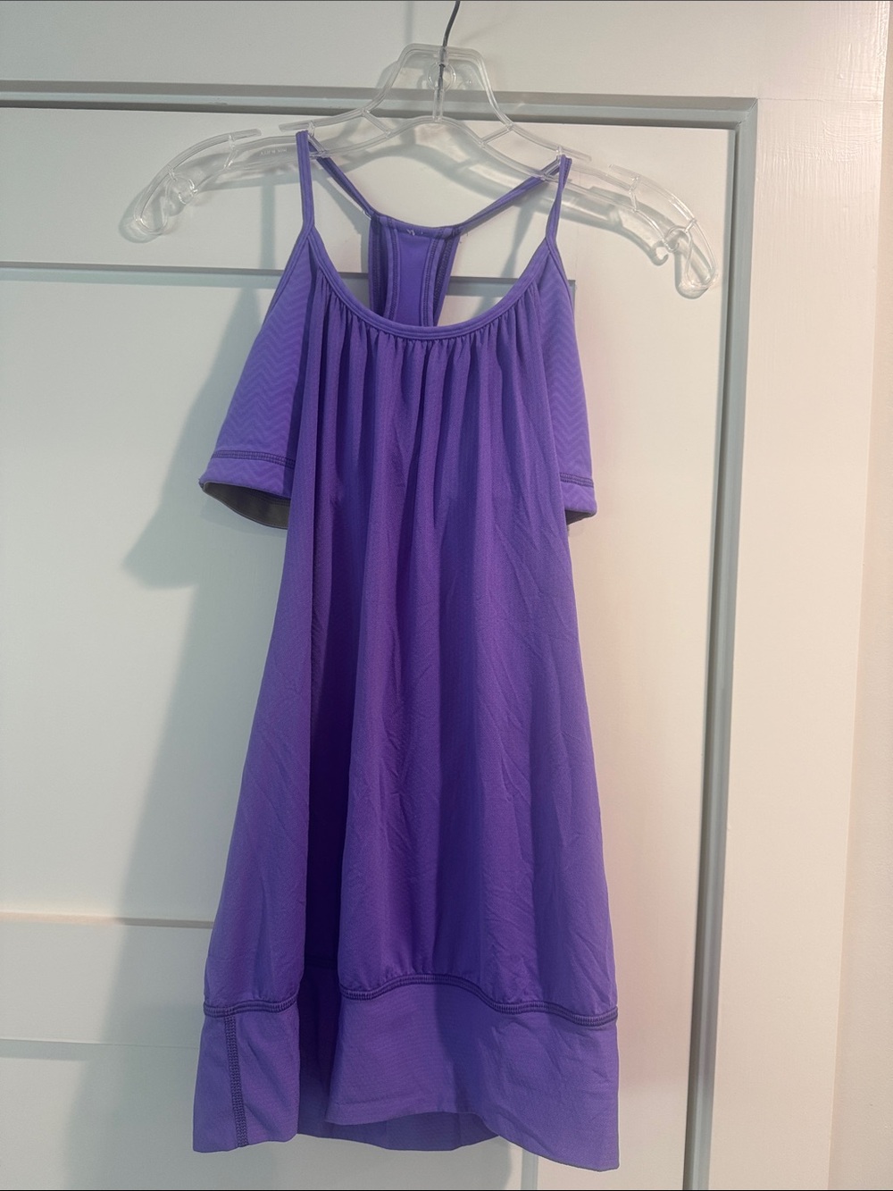 lululemon athletic top with attached sports bra